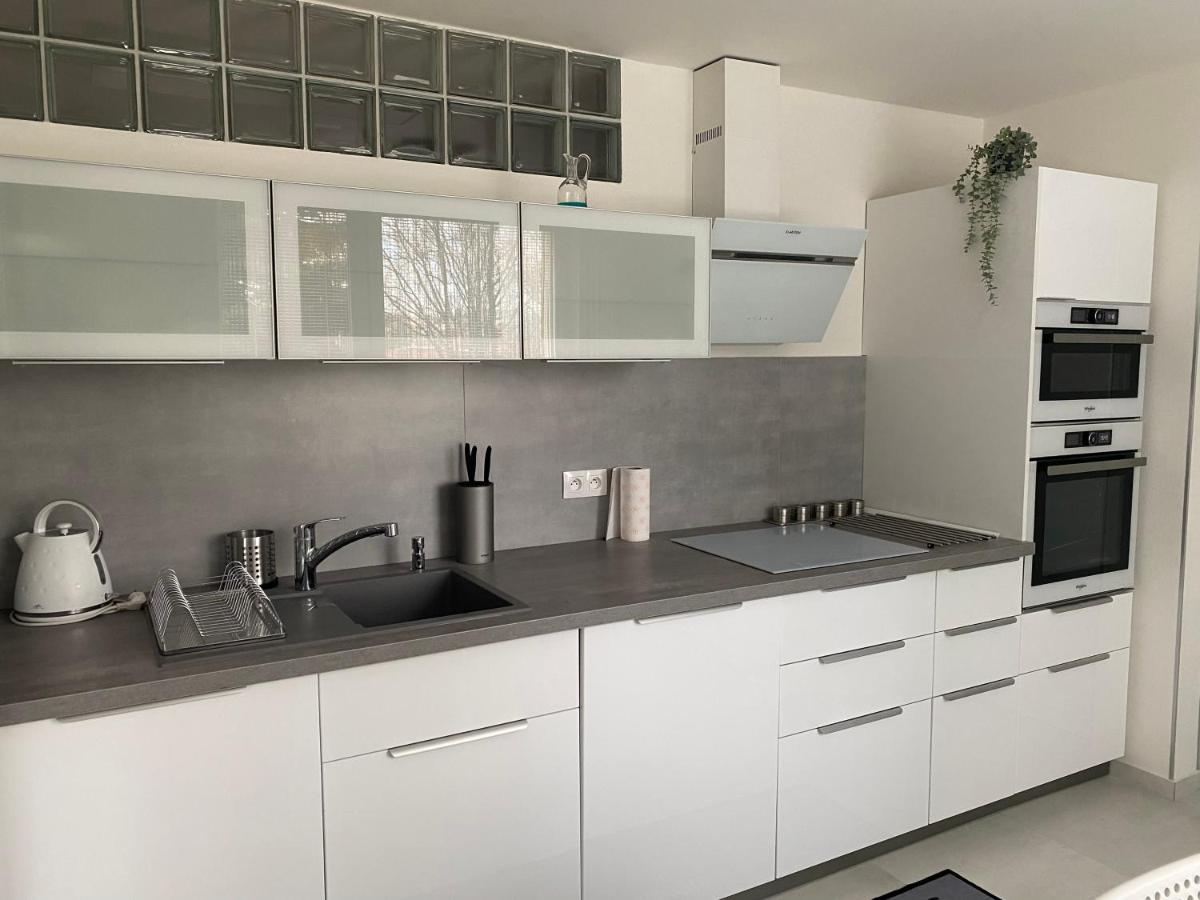 Apartman Нитра Экстерьер фото